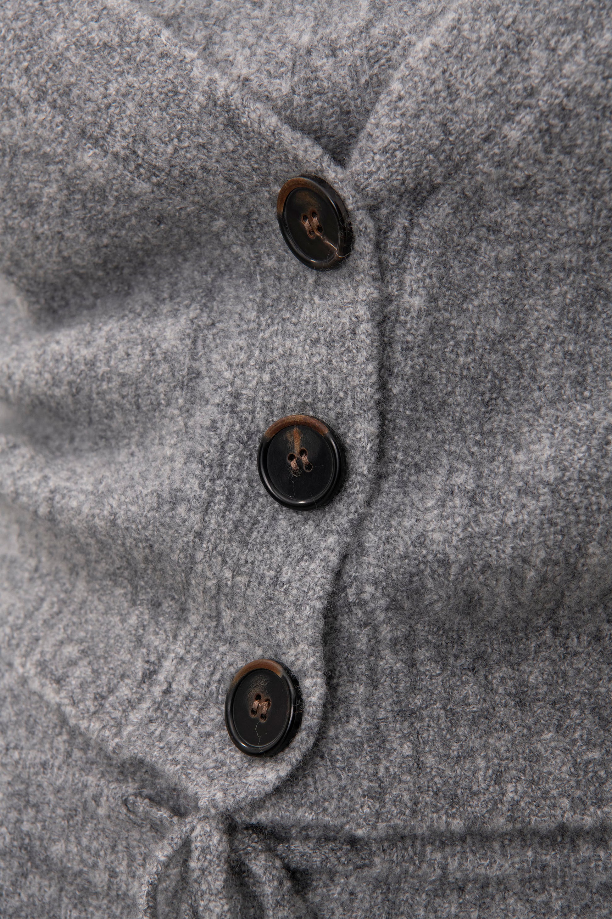 Gris moyen