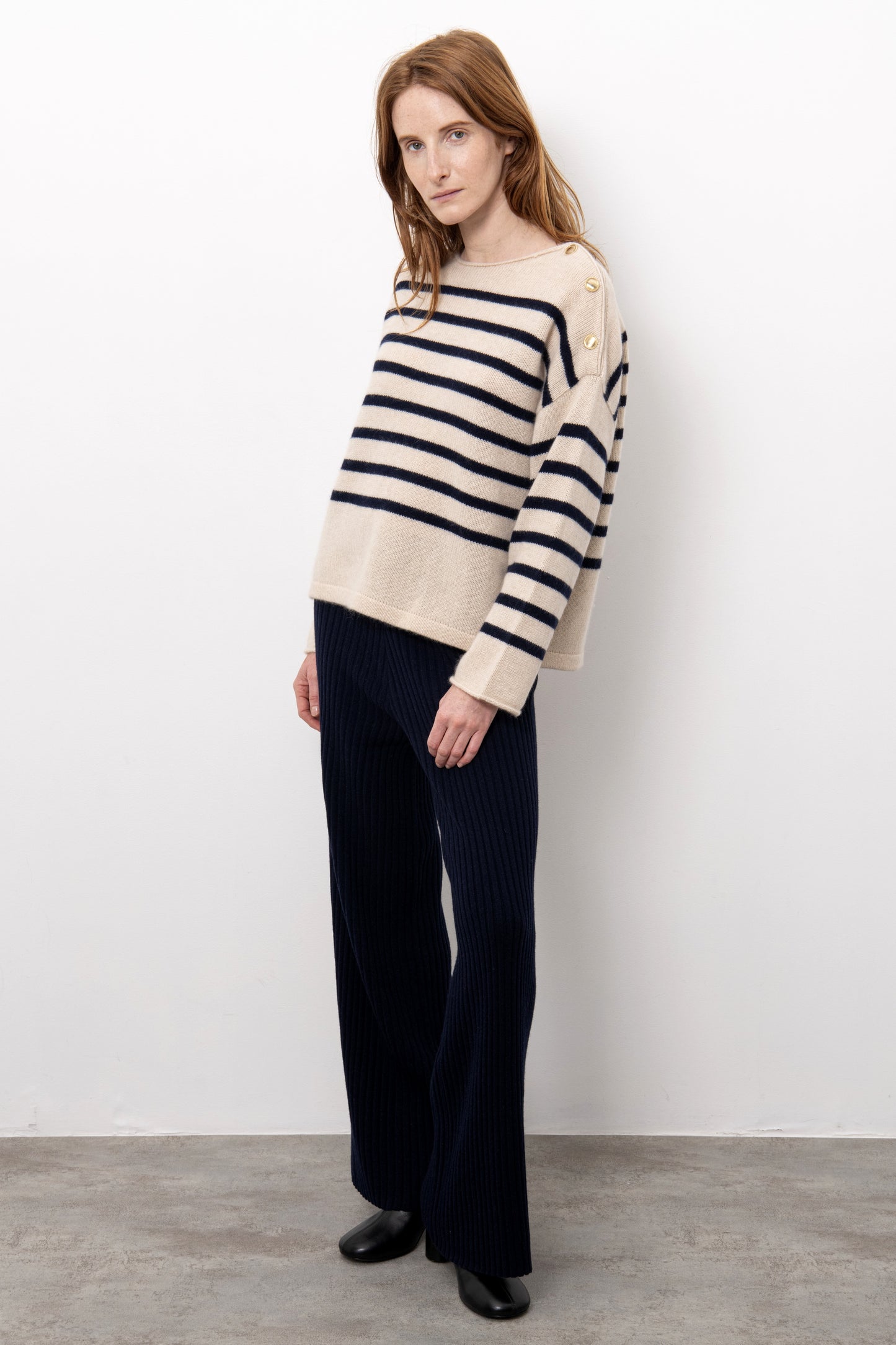 4310-W - ELIANE
